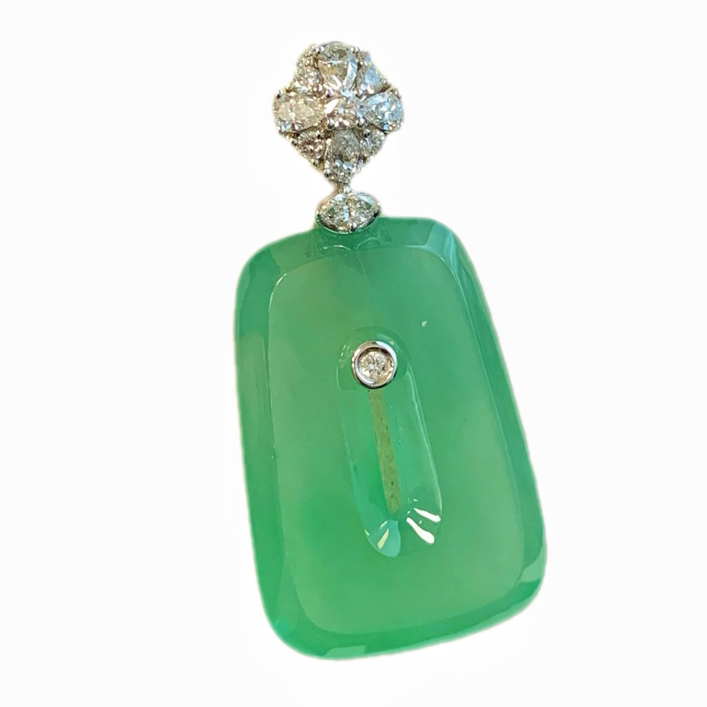 緬甸翡翠A玉冰綠方扣福貝吊墜Burmese Jadeite Plaque Pendant 18K Gold & Diamonds