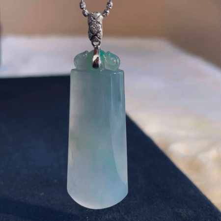 緬甸翡翠A玉春帶彩紫羅蘭無事牌18K金鑽石 Burmese Jadeite Jade Lavender Plague Pendant 18K Gold & Diamonds