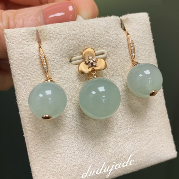 【特價】緬甸翡翠A玉圓珠套裝18K金鑽石Burmese Jadeite Jade  Demi-parure 18K Gold & Diamonds